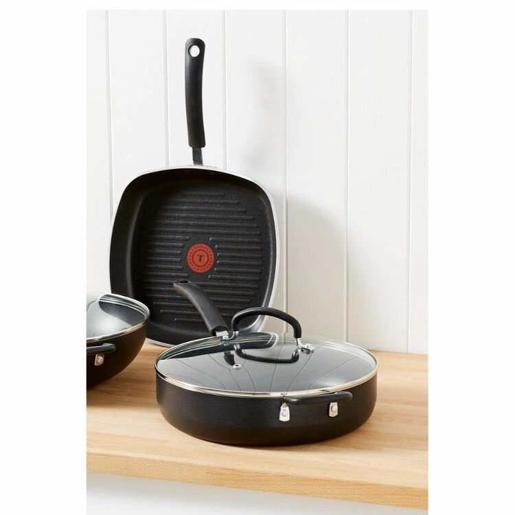 Tefal Specialty PTFE Wok And Lid 32cm 1 Tefal Specialty PTFE Wok And Lid 32cm