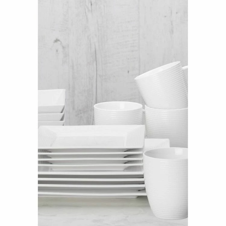 Casa Domani Casual White Evolve 16-Piece Square Dinner Set 1 Casa Domani Casual White Evolve 16-Piece Square Dinner Set