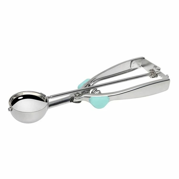 Wiltshire Cookie Dough Scoop 1 Wiltshire Cookie Dough Scoop