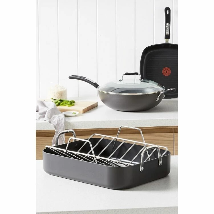 Tefal Specialty Hard Anodised Roaster With Rack 1 Tefal Specialty Hard Anodised Roaster With Rack